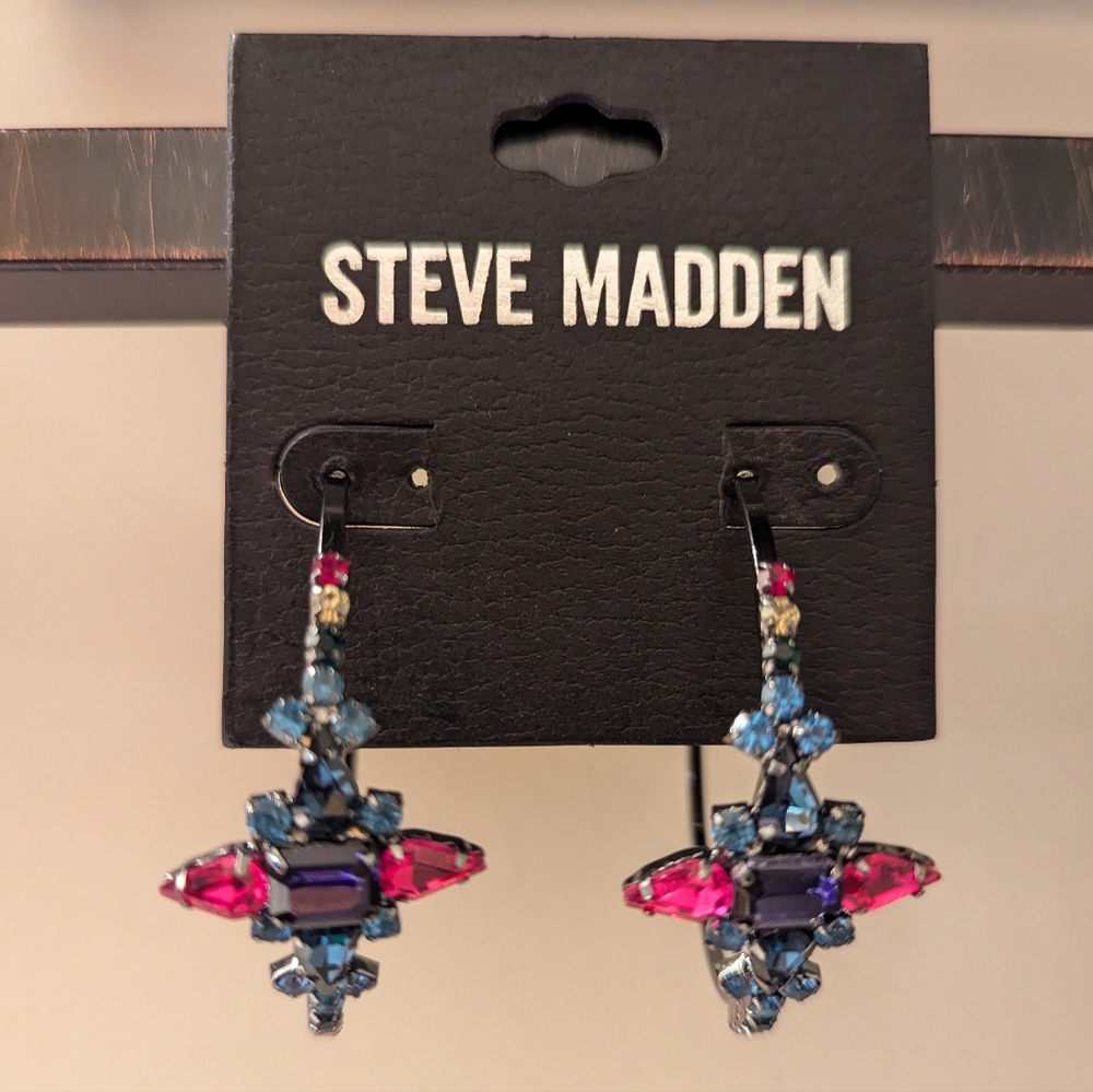 Steve Madden drop crystal blue pink gemstone hoops